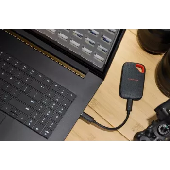 External SSD | SANDISK | Read speed 2000 MB/s | 4000 GB | SDSSDE70-4T00-G25