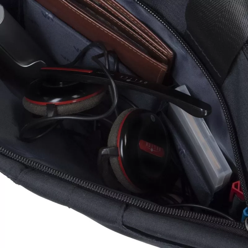 Messenger case Rivacase Biscayne 39.6 cm (15.6 inch) Black