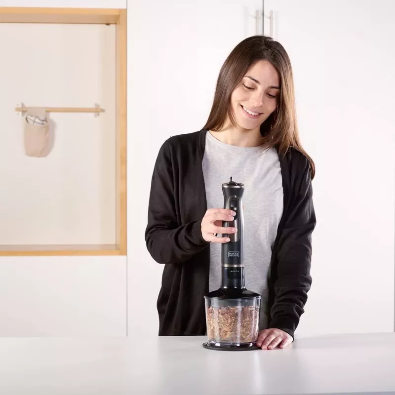 Immersion blender Black+Decker BXHBA800E (800W; black)