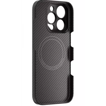 Protective Freewell case for iPhone 16 Pro Max with integrated 17mm lens mount