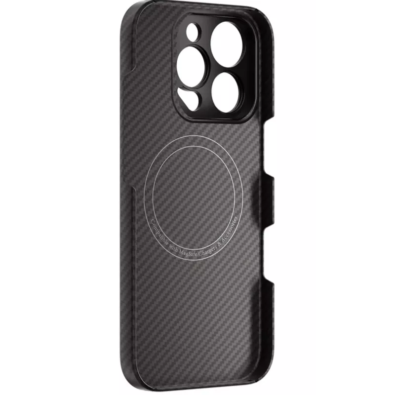 Protective Freewell case for iPhone 16 Pro Max with integrated 17mm lens mount