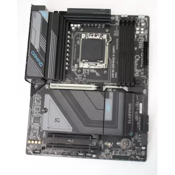 Motherboard GIGABYTE X870 GAMING X WIFI7SO — refurbished, used, no box, no antenna
