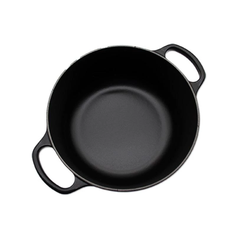 Le Creuset Signature Round Casserole baking dish