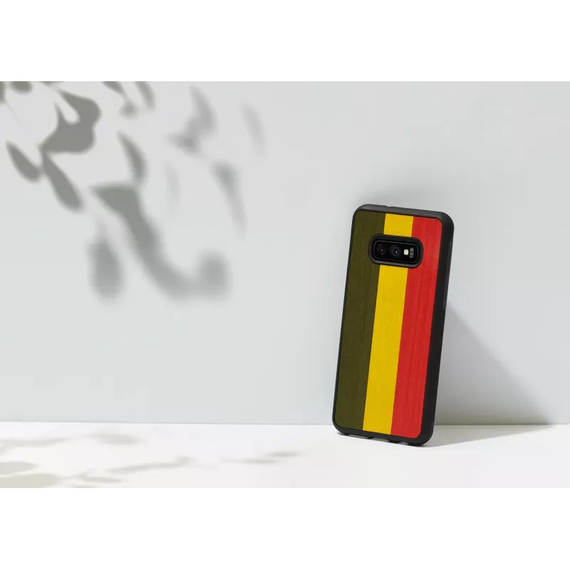 Smartphone case man and wood for Samsung Galaxy S10e, reggae black protective cover
