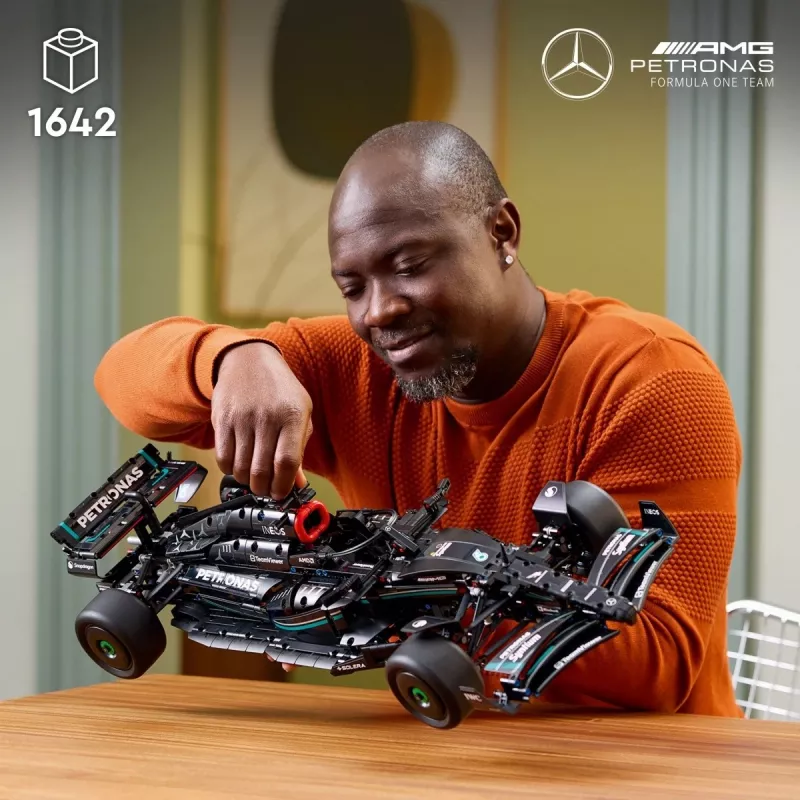 LEGO Technic model kit Mercedes‑AMG F1 W14 E Performance — 1,432 pieces, recommended age 18+