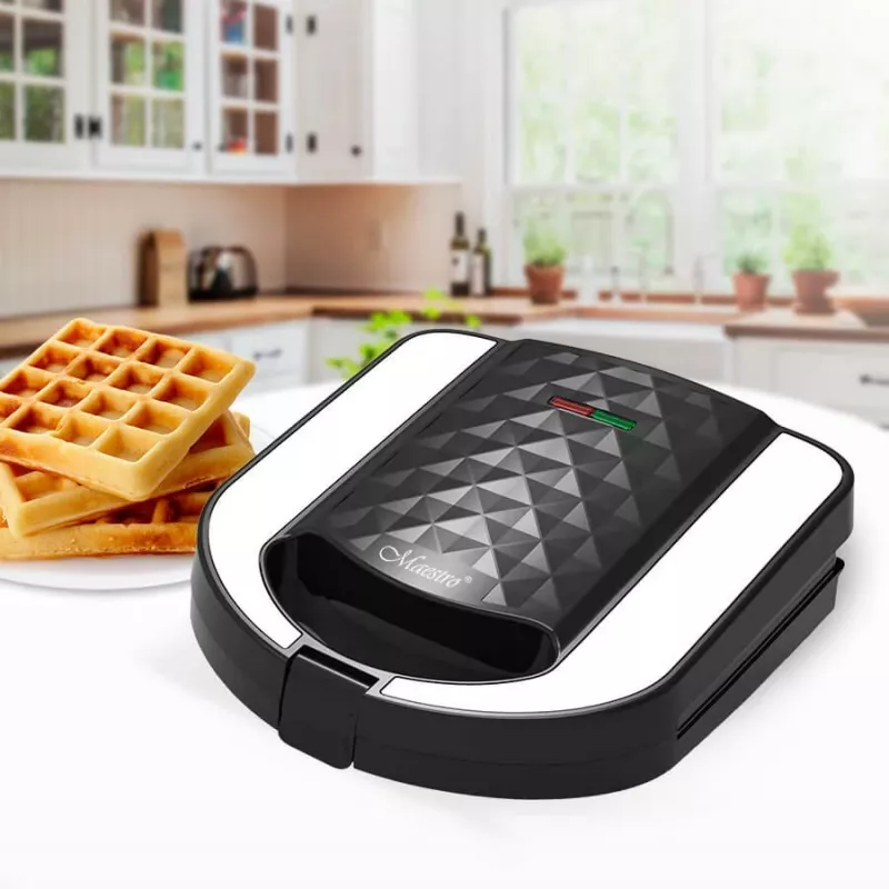 Toaster Sandwich Maker Maestro MR-709 3in1 750W — sandwich press, grill & waffle plates, white