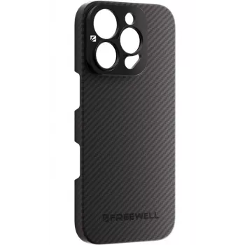 Protective Freewell case for iPhone 16 Pro Max with integrated 17mm lens mount