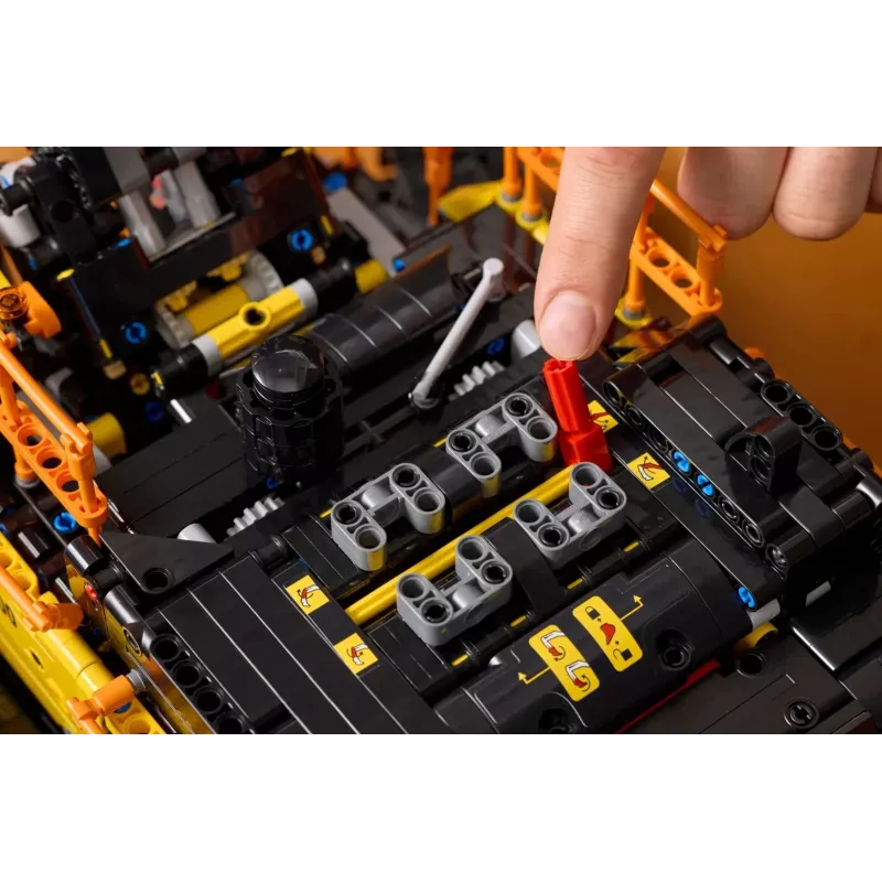 LEGO TECHNIC 42215 Volvo EC500 Hybrid Excavator