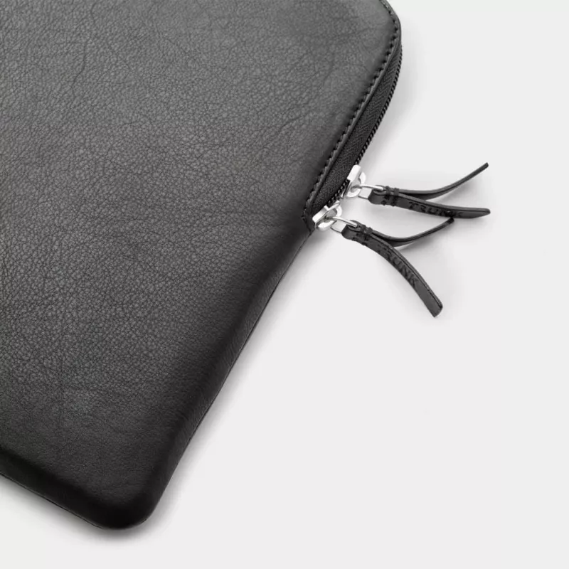16 MacBook Pro Leather Sleeve - Black