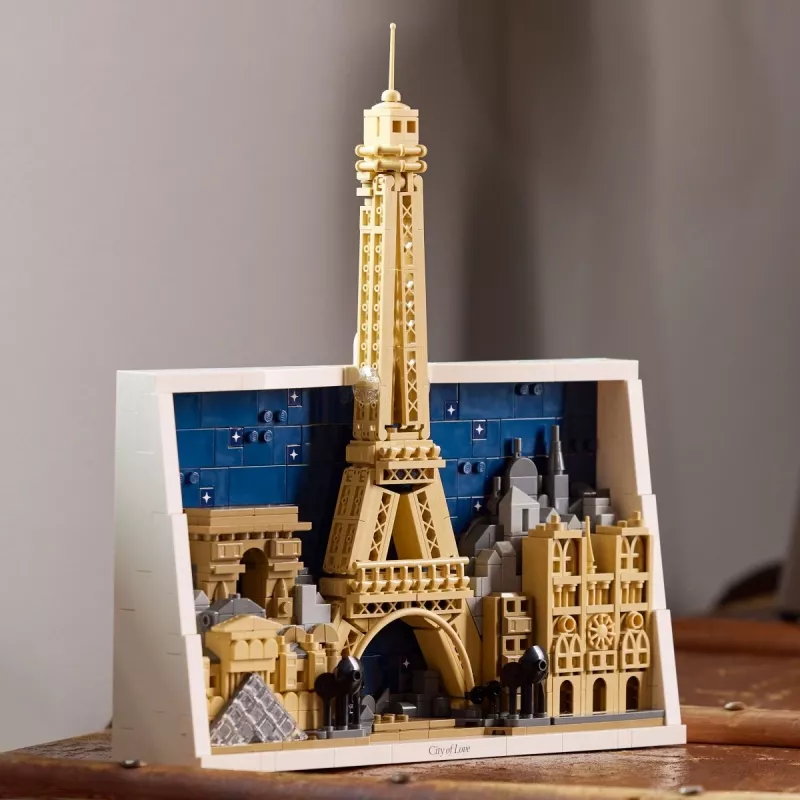 LEGO ARCHITECTURE 21064 Paris – City of Love