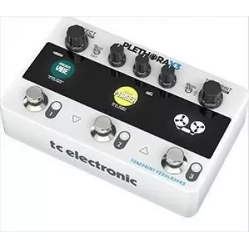 Guitar multi‑effects unit TC Electronic Plethora X3 with 3 effects loops and 20 effects