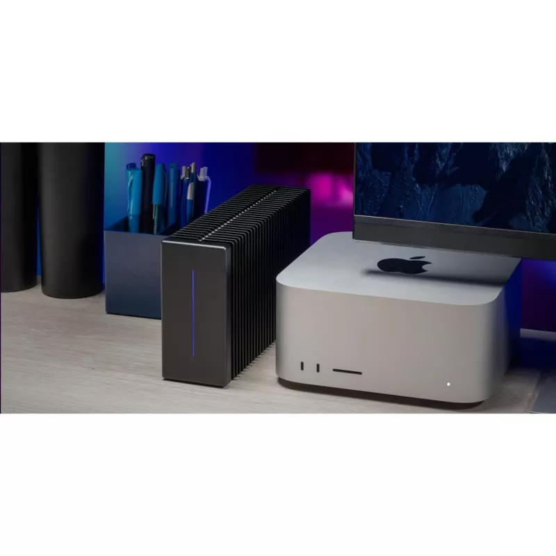 ThunderBlade X12 24 TB, external SSD (Thunderbolt 5)