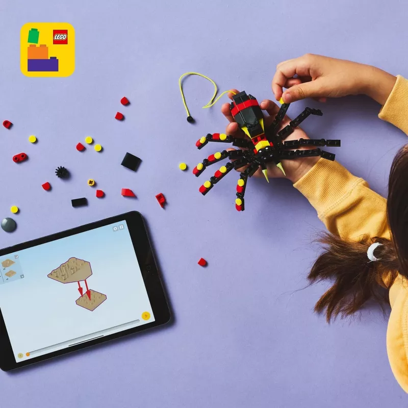 LEGO Creator 3-in-1 buildable spider model 31159 — 153 pieces, age 7+, 110×150×50 mm