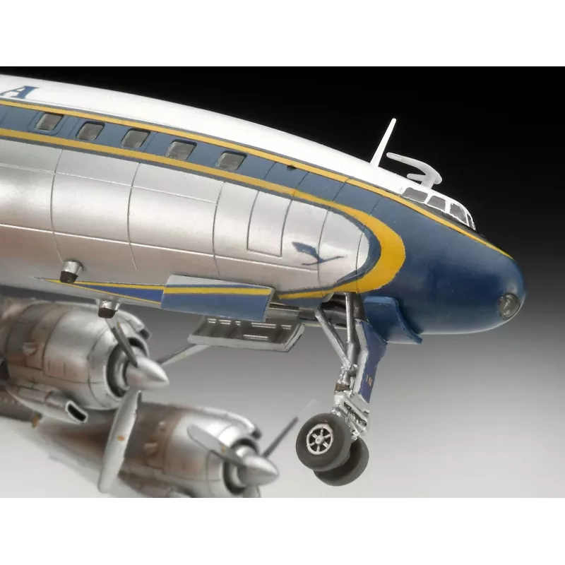 Plastic model kit REVELL Lockheed L.1049G Super Constellation Lufthansa scale model