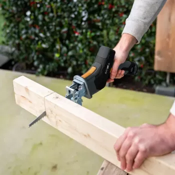Batavia B.V. | 12V Cordless Reciprocating Saw - Fixxpack 2.0 Set (incl. 2.0Ah Battery & USB-C charging Cable)