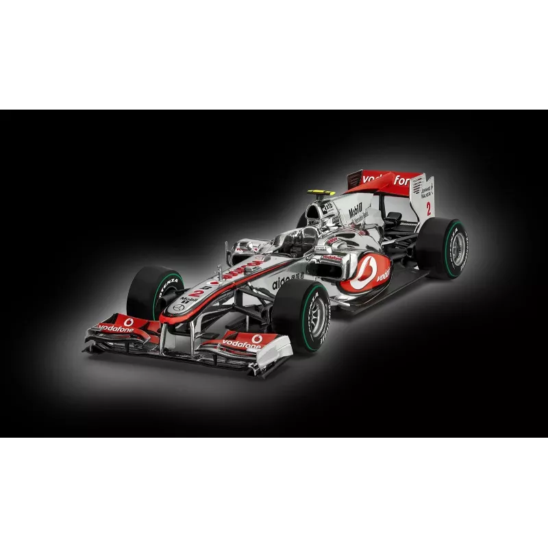 REVELL Plastic Model McLaren Mercedes MP4-25 Lewis Hamilton — 1:24 scale kit