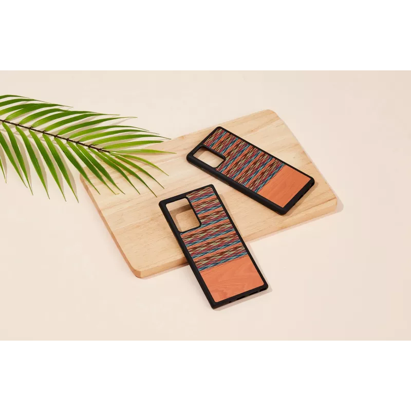 Smartphone case man and wood for Samsung Galaxy Note 20 — brown check, black interior