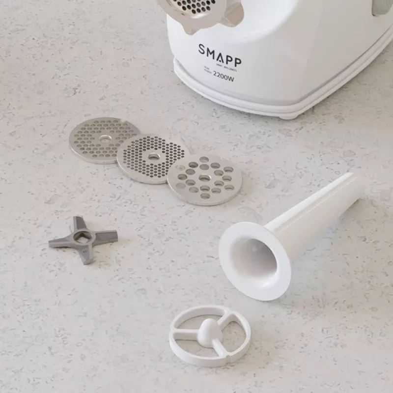 Electric meat grinder SMAPP 490.8 — 2200 W, 1 speed, 3 strainers (Ø 2.7–8 mm), white