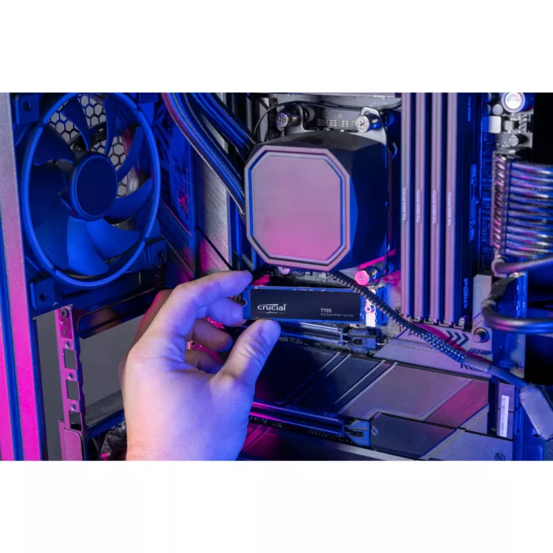SSD drive Crucial 2TB M.2 PCI Express 5.0 NVMe CT2000T705SSD3
