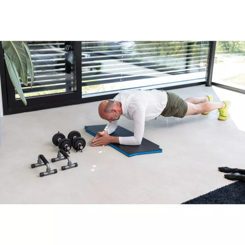 Mechanic Mat Hazet 195-5 — durable oil-resistant workshop mat for mechanics