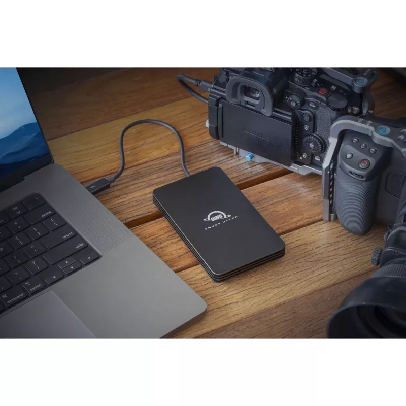OWC Envoy Ultra - SSD - 2 TB - external (Portable) - M.2 NVMe (M.2 NVMe) - Thunderbolt 5 (USB-C Connector) - Black (OWCTB5ENVU02)
