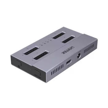 Docking station USB4 4-bay M.2 SSD