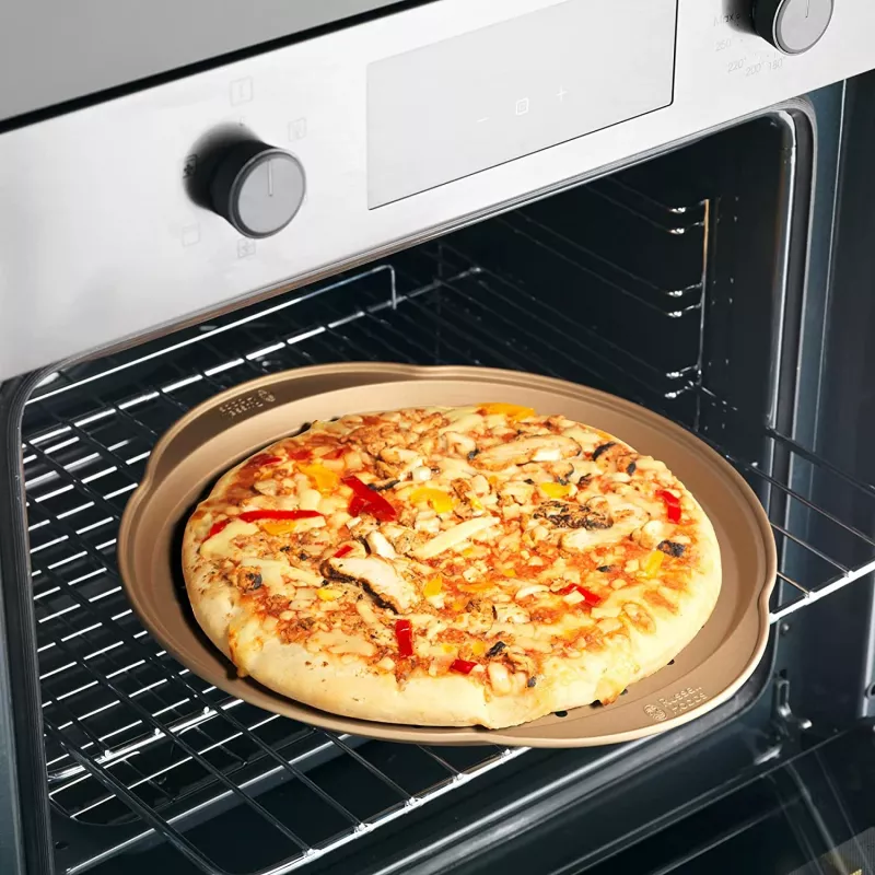 Pizza pan Russell Hobbs RH02338GEU71 37 cm gold