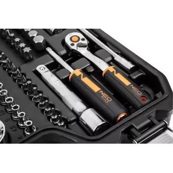 NEO tools 10-058 socket/socket set