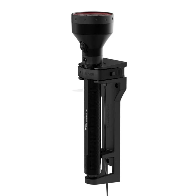 Hand flashlight Ledlenser P21R Black rechargeable LED, 1000 lm, IP68, 32700 battery, 1100 m beam