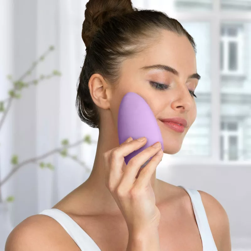 Vibrating brush Silk'n Bright Purple AC/Battery for all skin types