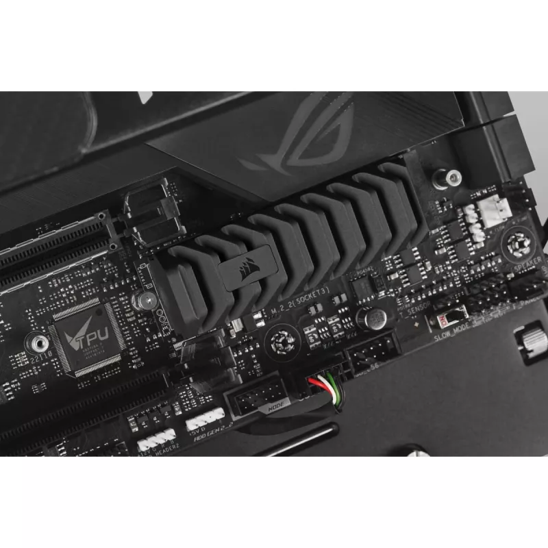 SSD Drive Corsair MP600 PRO XT 8TB M.2 PCIe 4.0 NVMe, Heatsink