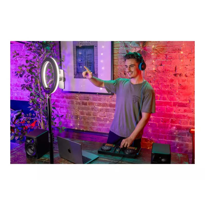 AlphaTheta DDJ-FLX2 DJ controller