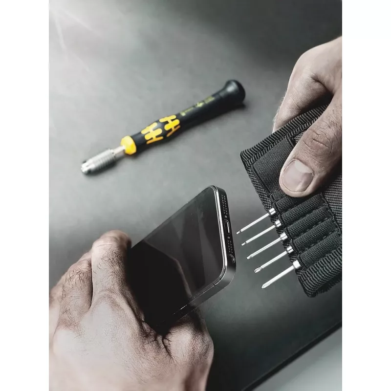 Combination screwdriver Wera ESD/11 SB – 1-piece, Torx/Philips/Cross/Flat tips, plastic handle (black/yellow)