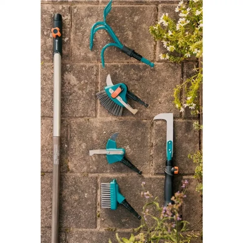 Weeder Gardena 08927-20