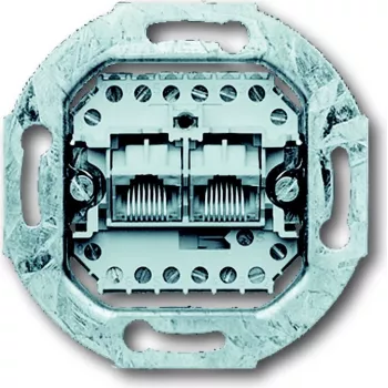 Busch-Jaeger 0215. Width: 70 mm, Depth: 32 mm, Height: 70 mm (2CKA000230A0243)