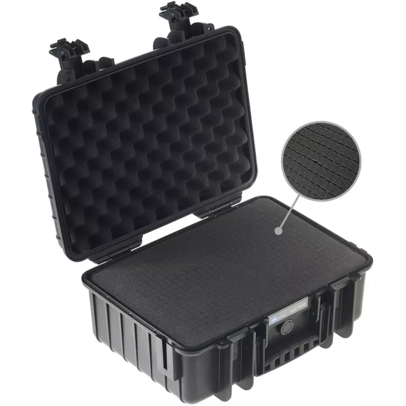 B&W Type 4000 black case with pre-cut foam insert