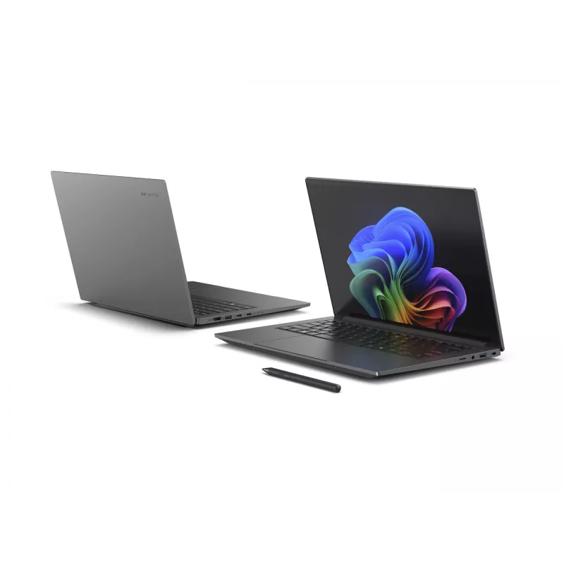 Laptop Acer Swift X 14 AI SFX14-61G — AMD Ryzen AI 9 365 2 GHz, GeForce RTX 5070, 32 GB RAM, 1.024 TB NVMe SSD (2× QLC), 14.5 inch 180° hinge, Windows 11 Home
