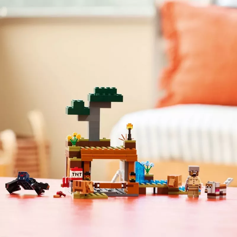 LEGO MINECRAFT 21269 The Armadillo Mine Expedition