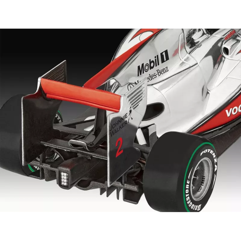 REVELL Plastic Model McLaren Mercedes MP4-25 Lewis Hamilton — 1:24 scale kit