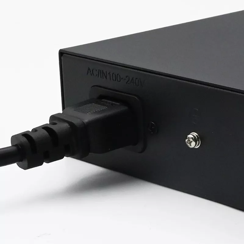 Network Switch QOLTEC 52292 — Gigabit Ethernet PoE, 16x RJ45, 2x RJ45 uplink, 2x SFP