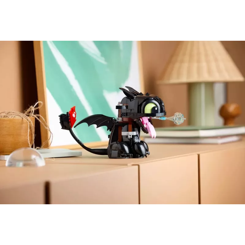 LEGO ICONS 10375 How to Train Your Dragon: Toothless