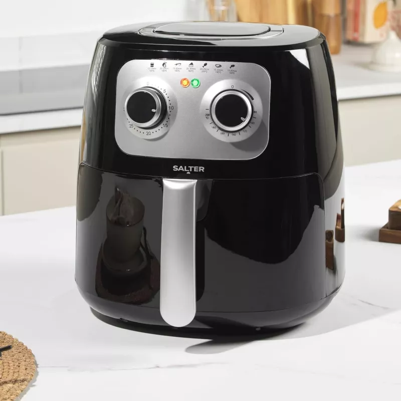 Manual air fryer Salter EK6364VDE, 4.2 L capacity, compact countertop fryer