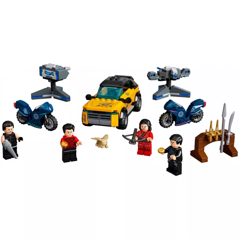 LEGO set Marvel Escape from the Ten Rings 76176 with minifigures and vehicles