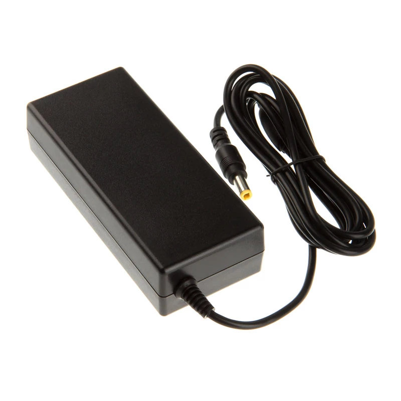 Power Adapter Akasa 65W NUC and mini-ITX