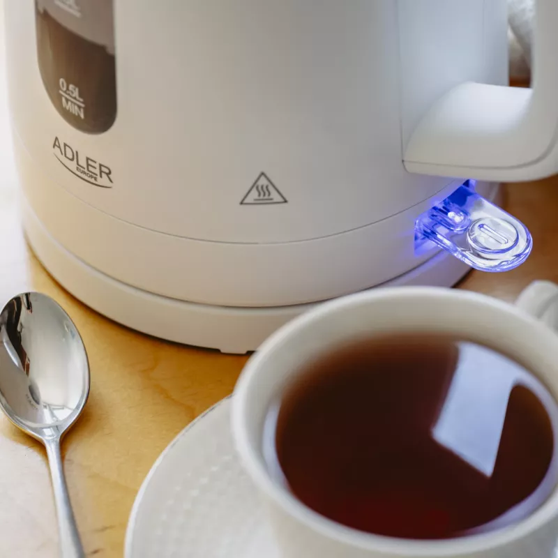 Electric kettle Adler AD 1379w — 1.7 L, up to 2200 W, white, 360° swivel base, polypropylene