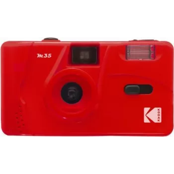 Compact film camera Kodak M35 35 mm ISO 200-400 31 mm Red