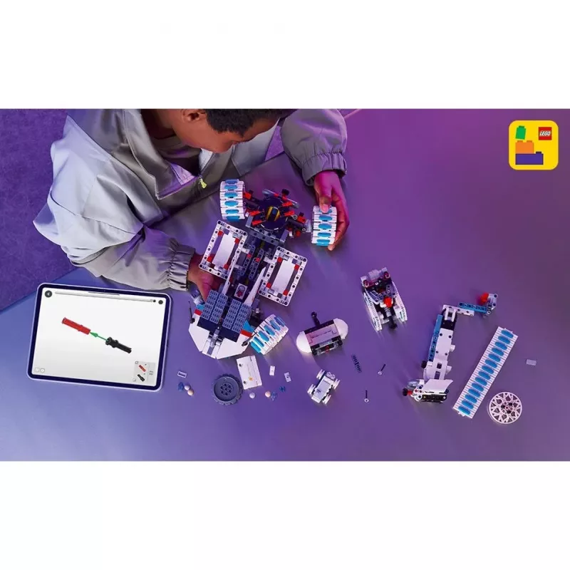 LEGO Technic 42211 Lunar Outpost Moon Rover – construction toy, 1082 pcs, modular build, 130×310×190 mm