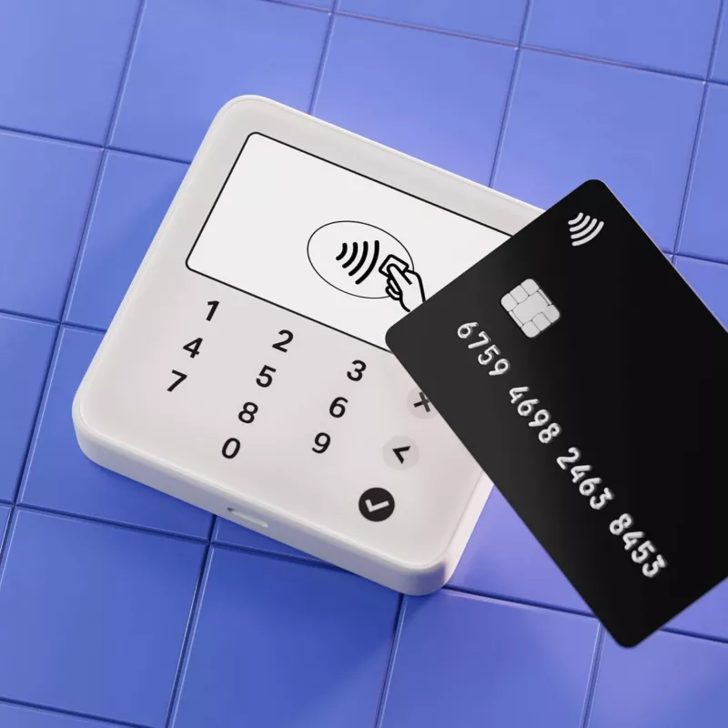 Card reader SumUp RDR-SUL-010 — contactless (NFC) and chip (EMV) payments