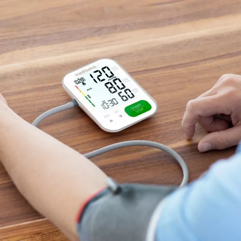 Medisana BU 565 upper arm blood pressure monitor (white)