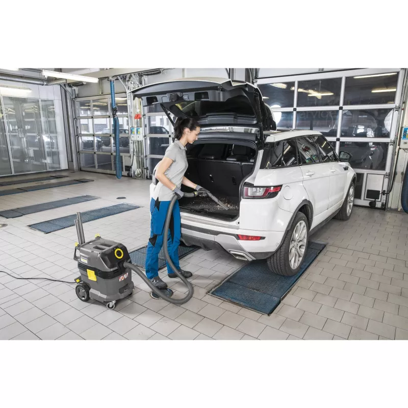 Kärcher Wet and dry vacuum cleaner NT 30/1 Tact L